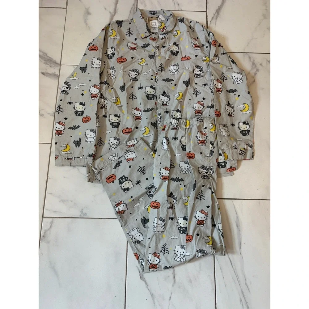 Pottery Barn Teen Hello Kitty Glow-in-the-Dark Halloween Loose Fit Pajama Set M